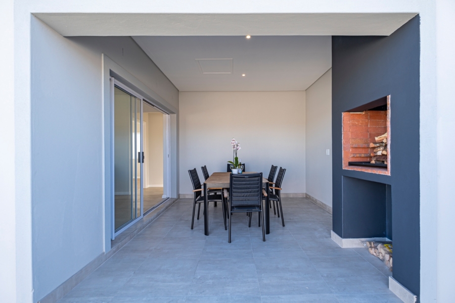 3 Bedroom Property for Sale in Pinelands Eastern Cape